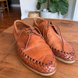 Men’s Woven Leather Shoes